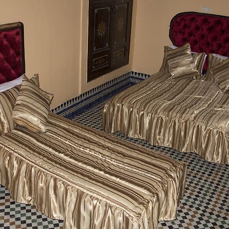 Dar El Karaweine Apartment Fez Bagian luar foto