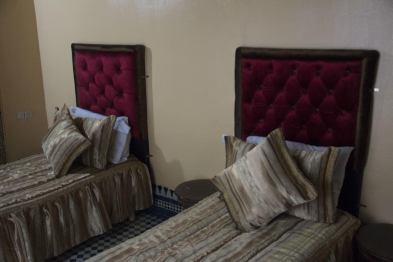 Dar El Karaweine Apartment Fez Bagian luar foto